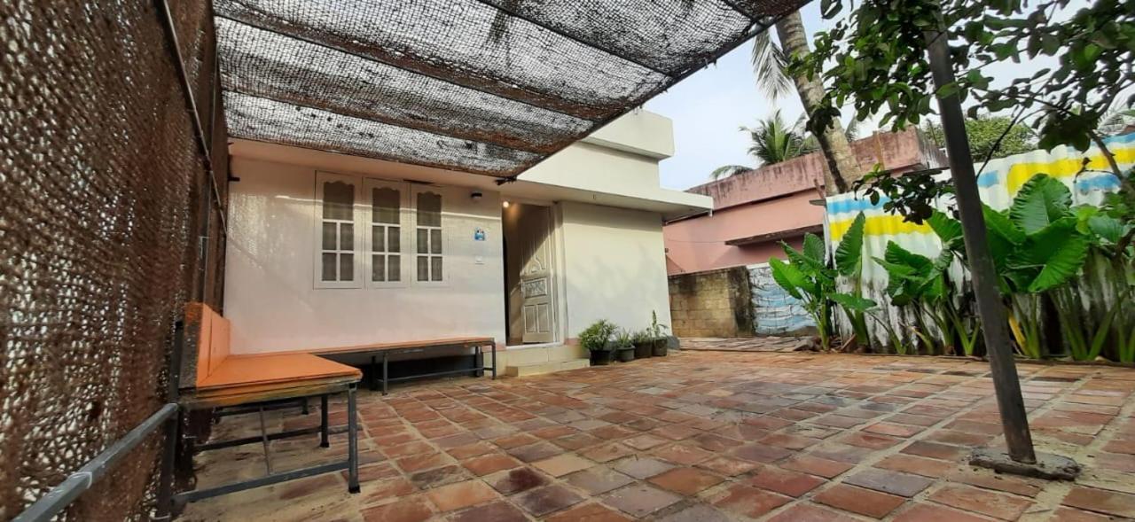 A Loft Hostel Alappuzha Εξωτερικό φωτογραφία